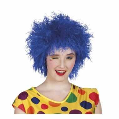 Blauwe kroeshaar pruik carnaval