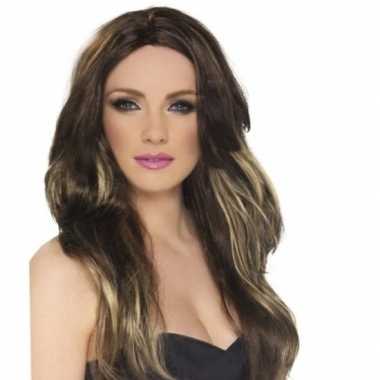 Patty pruik lang blond haar carnaval