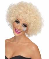 Blonde afro pruik synthetisch dames carnaval